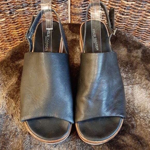Kelsi Dagger Brooklyn Sandals 9 Black Dumont Open Toe Leather Wooden Platform - Picture 2 of 9
